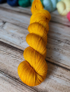 Ready to Ship Tonals: Non-SW Merino Fingering