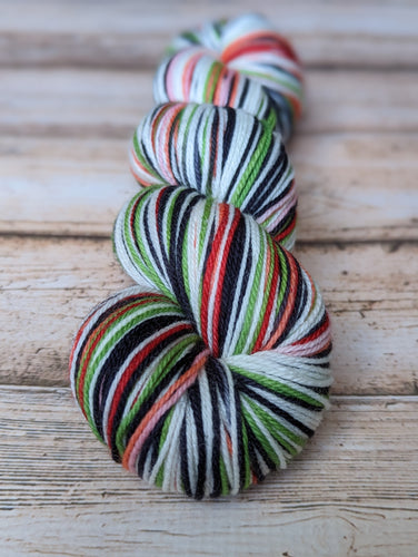 Self-Striping Yarn – Woolens and Nosh